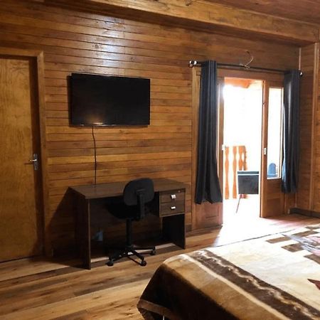 Hotel Rota Do Corvo Branco - Grao-Para - Sc Grao Para Eksteriør bilde